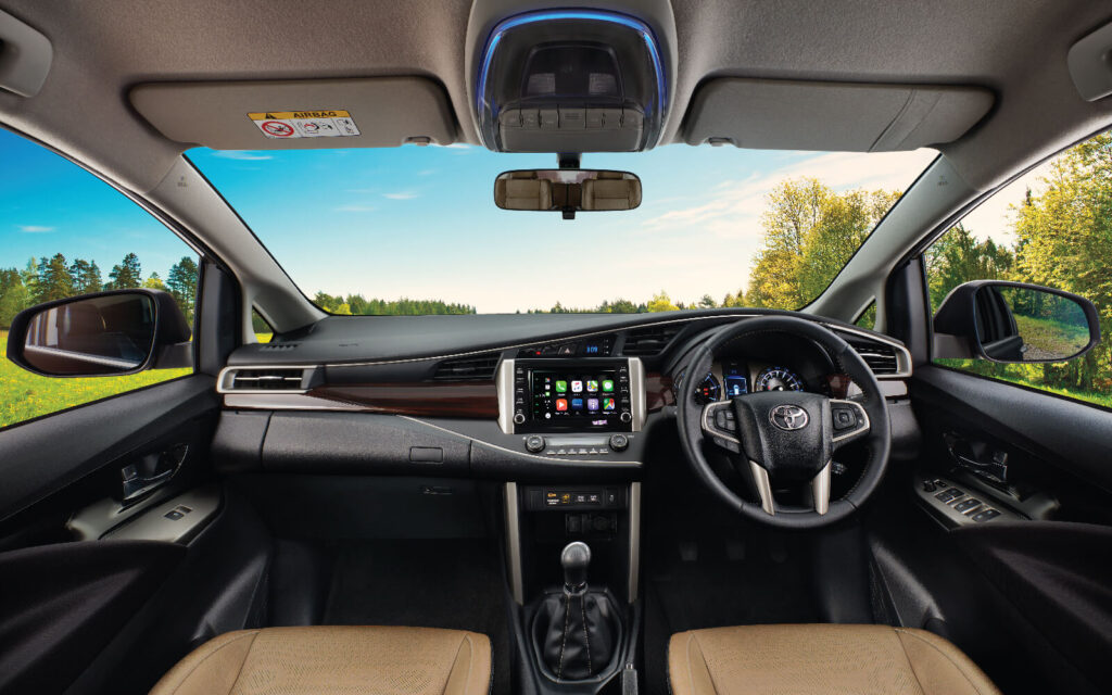 Toyota Innova Crysta GX