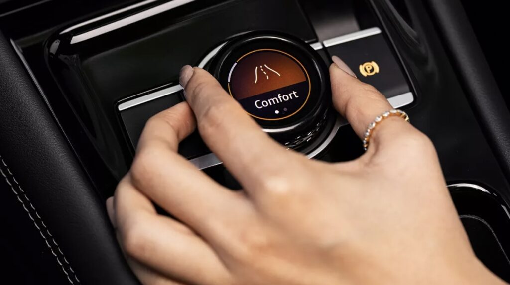 Volkswagen Tayron R Line Mileage And Engine Details 2026