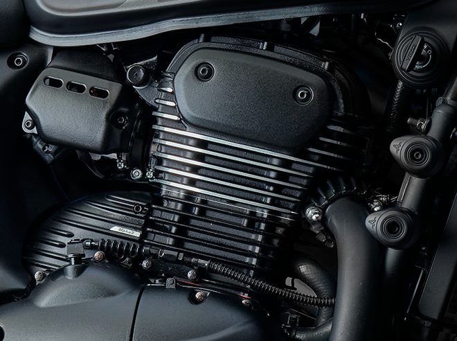 Yezdi Roadster Red Wolf Edition Price & Mileage 2026