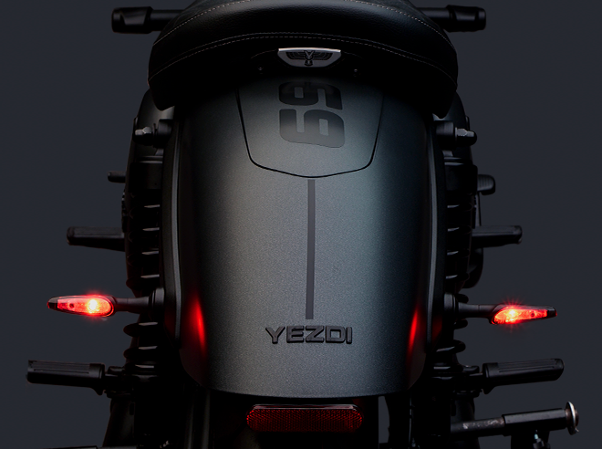 Yezdi Roadster Red Wolf Edition Price & Mileage 2026