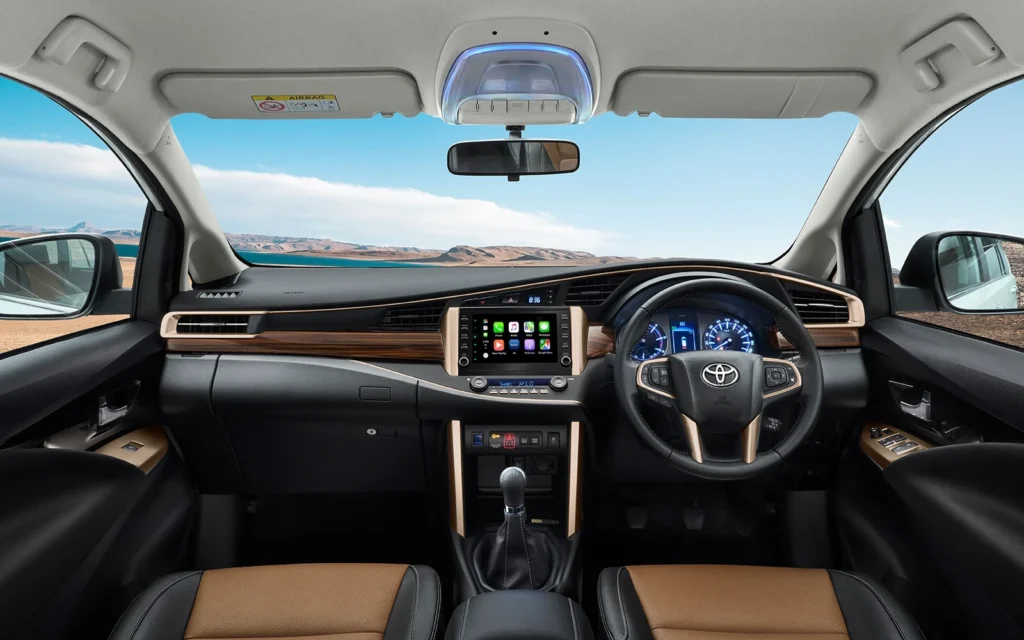 Interior Toyota Innova Crysta 2026